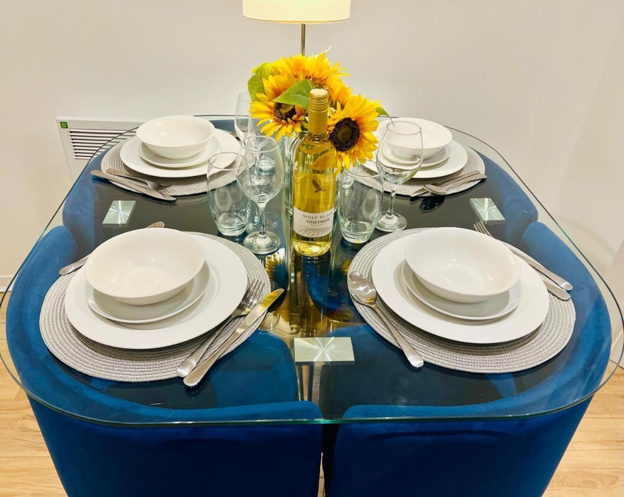 Сasa de vacaciones Gem - 2 Bed House, 6 Mins From Liverpool Street, Shops & Restaurants