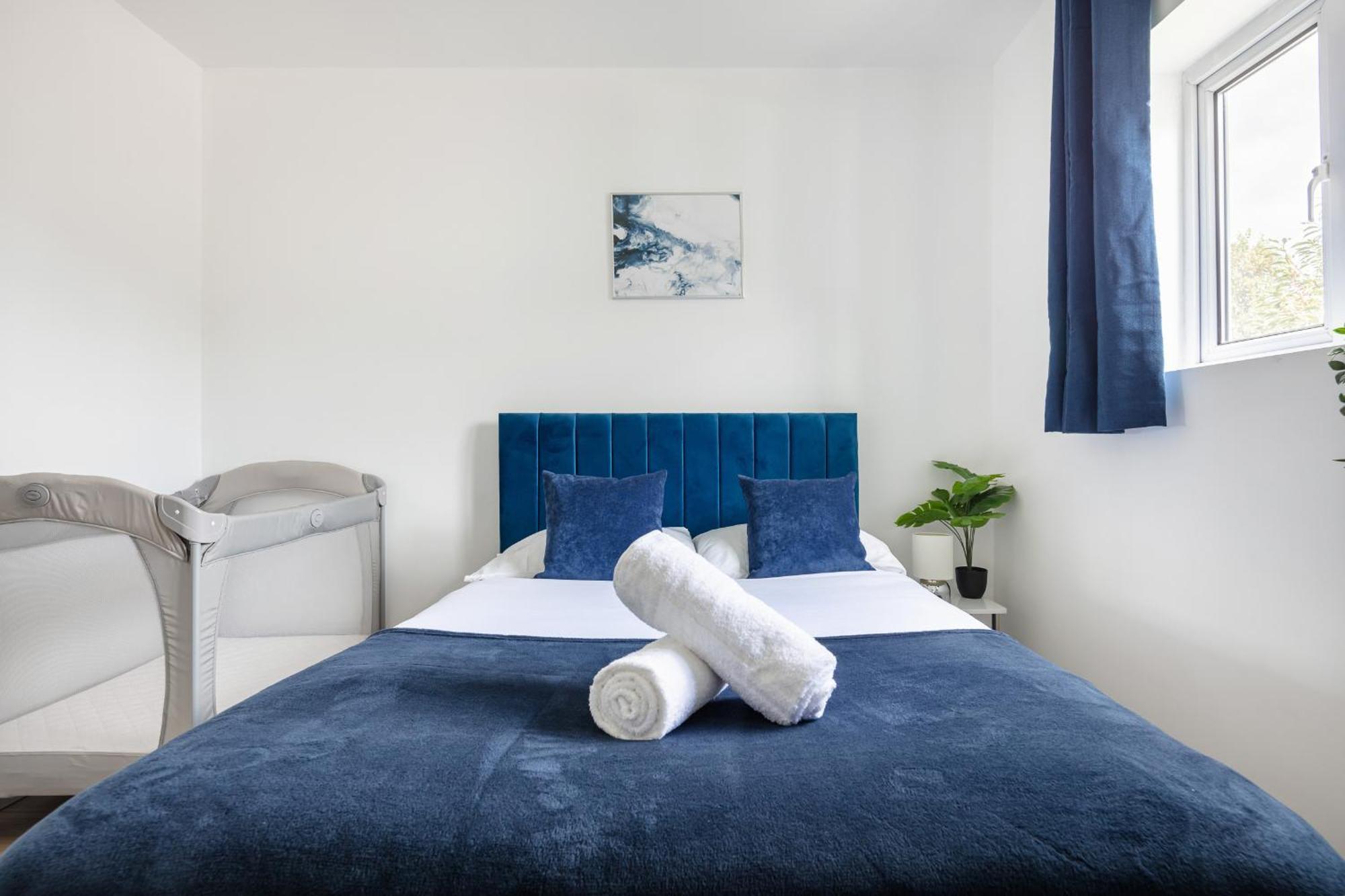 Сasa de vacaciones Gem - 2 Bed House, 6 Mins From Liverpool Street, Shops & Restaurants Londres