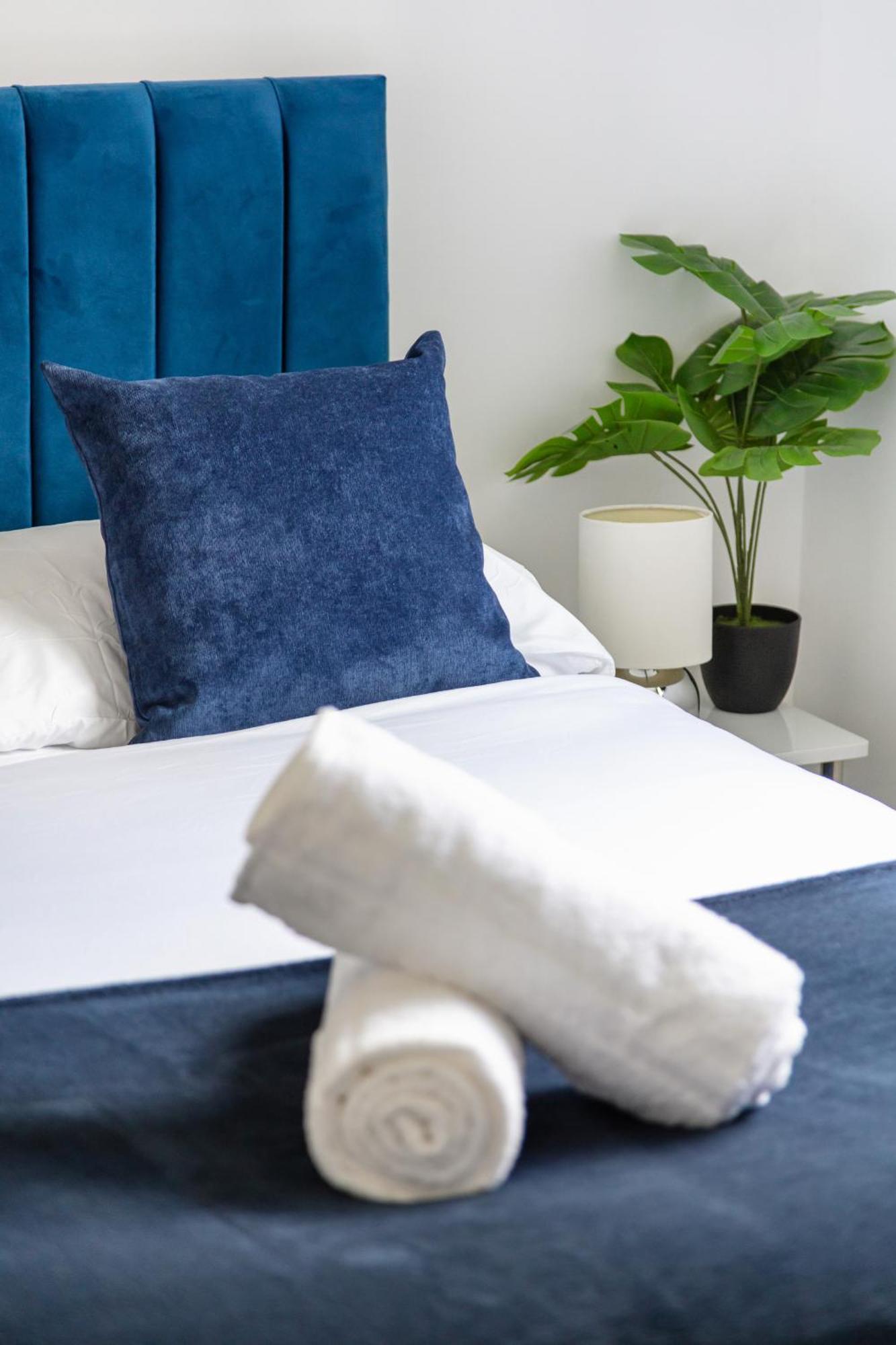 Сasa de vacaciones Gem - 2 Bed House, 6 Mins From Liverpool Street, Shops & Restaurants Londres