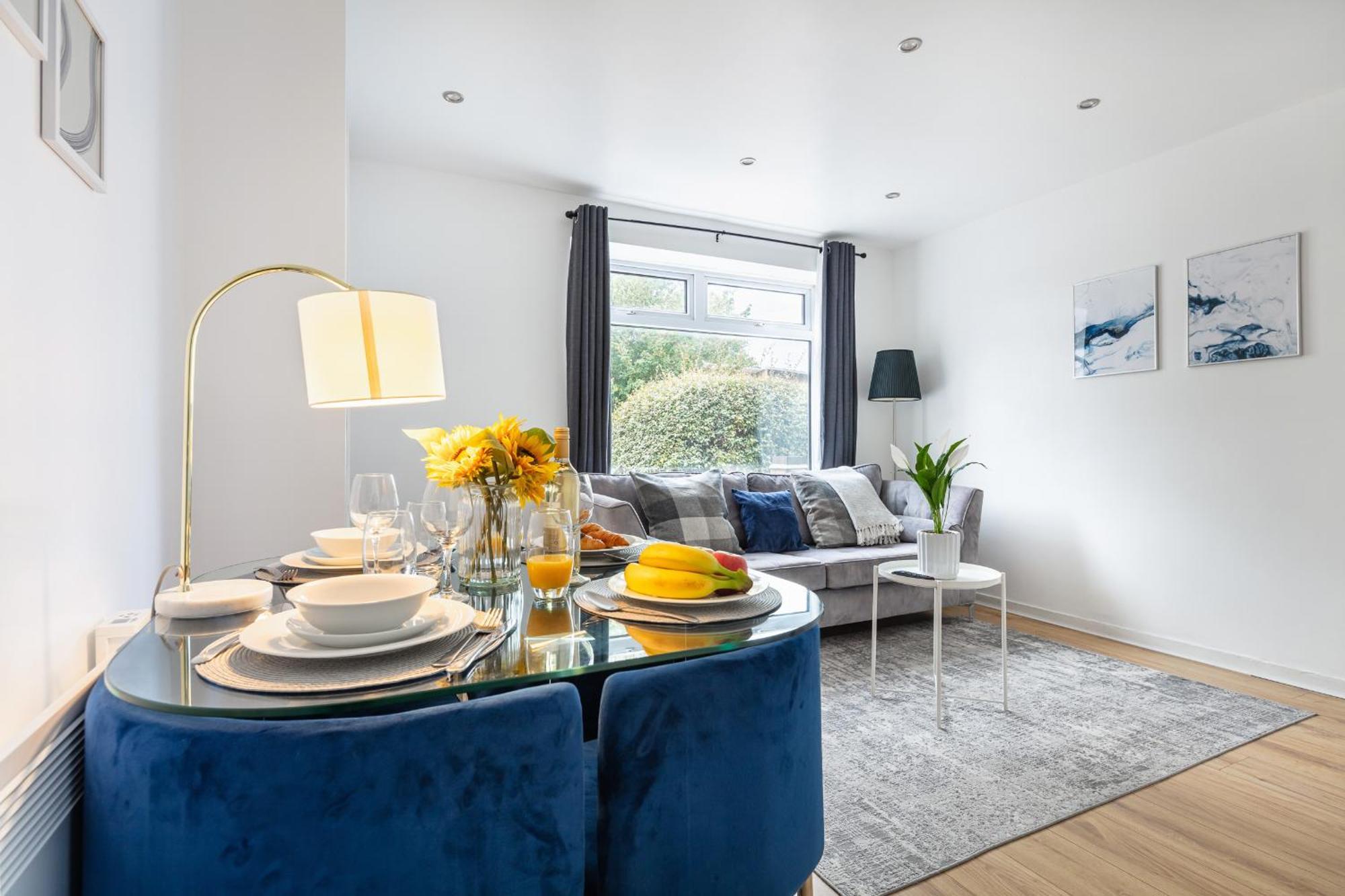 Сasa de vacaciones Gem - 2 Bed House, 6 Mins From Liverpool Street, Shops & Restaurants Londres